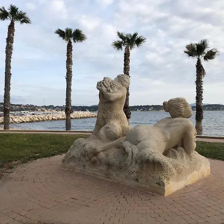 Vue A 180 Degre Lägenhet *